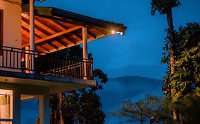 Evergreen Villa - Sinharaja